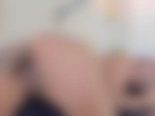 Live cam show with Lia - Hairy Pussy Red Hair on boobsie.com