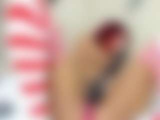 Lia's Live Sex Cam Show