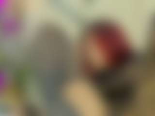 Lia's Live Sex Cam Show