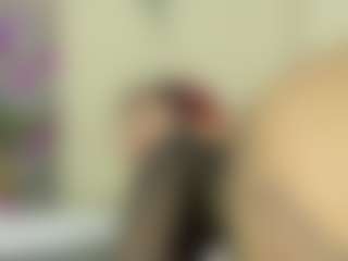 Lia's Live Sex Cam Show