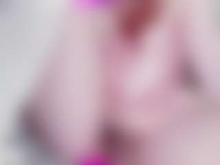 Live cam show with EllaSwert - Mature on live18s.com