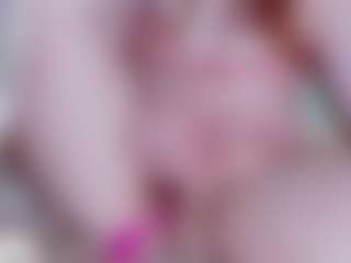 EllaSwert's Live Sex Cam Show