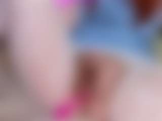 EllaSwert's Live Sex Cam Show