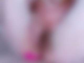 EllaSwert's Live Sex Cam Show