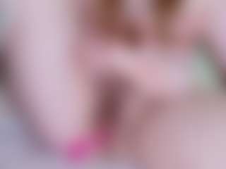 EllaSwert's Live Sex Cam Show