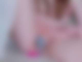 EllaSwert's Live Sex Cam Show