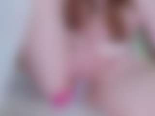 EllaSwert's Live Sex Cam Show