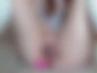Live cam show with EllaSwert - Gape on Camsoda