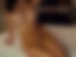 SeniseMorel's Live Sex Cam Show