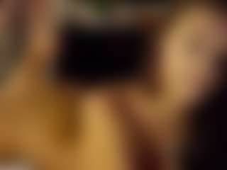 SeniseMorel's Live Sex Cam Show