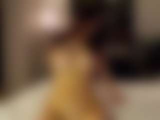 SeniseMorel's Live Sex Cam Show