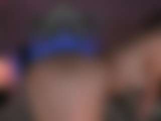 LannaFiannce MILF webcam performer live streaming