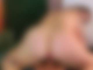 sarawolff's Live Sex Cam Show