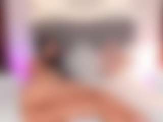 Live cam show with Noa - Joi on milfzrlive.com