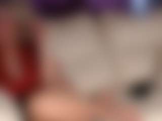 Live cam show with SquirtyMommy - Middle Aged on Camiplay Live