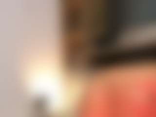 Live cam show with annie-santos - Brown Eyes on sexylive.show
