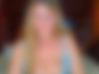 Live cam show with NoraBigAss - Cute on luckytryst.com