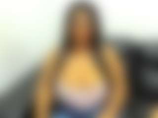 Live cam show with alysonyummyx - Sexcam Pornstar on Camsoda
