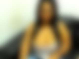 Live cam show with alysonyummyx - Glasses on SquirtSoMuch