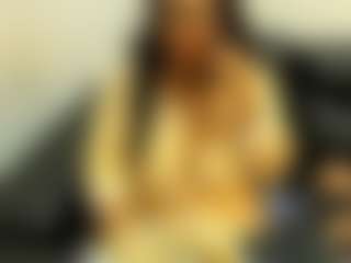 Live-camshow met alysonyummyx - Glasses op Camsoda