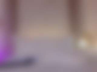 Live cam show with Saorifox - Squirt on WildCum