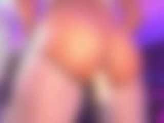 AMBER's Live Sex Cam Show
