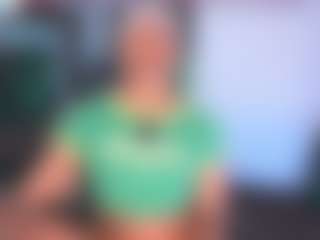 Live cam show with AMBER - Big Cock on CamwithHer