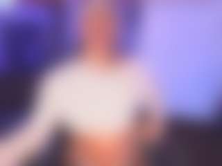 Live cam show with AMBER - Colombia on thefappeningchat.com