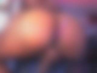 AMBER's Live Sex Cam Show