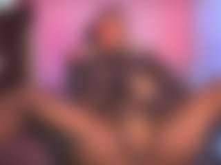 Live cam show with AMBER - Colombia on camwithhim.com