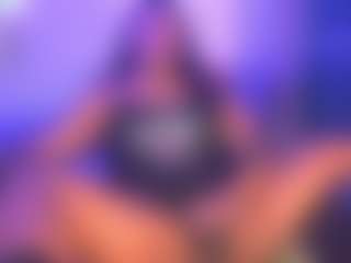 Live cam show with AMBER - Colombia on Camsoda Late Night