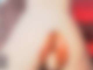 Live cam show with AMBER - Small Tits on Streamer API