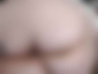 Keira Stone's Live Sex Cam Show