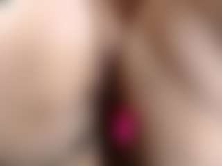Keira Stone's Live Sex Cam Show