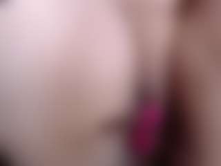 Keira Stone's Live Sex Cam Show