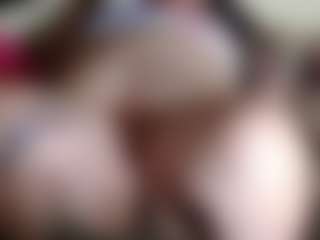 Keira Stones Live-Sex-Cam-Show