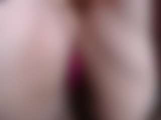 Keira Stone's Live Sex Cam Show