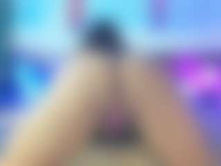 MiaMarin-hot's Live Sex Cam Show