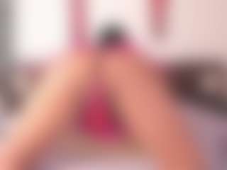 MiaMarin-hot's Live Sex Cam Show