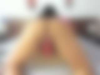 MiaMarin-hot's Live Sex Cam Show