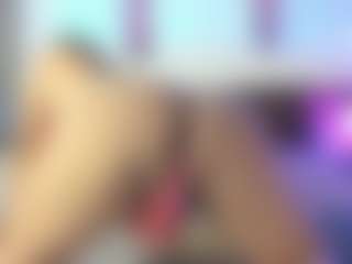 MiaMarin-hot's Live Sex Cam Show