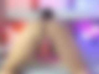 MiaMarin-hot's Live Sex Cam Show