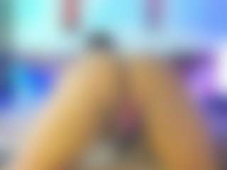 MiaMarin-hot's Live Sex Cam Show