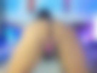 MiaMarin-hot's Live Sex Cam Show