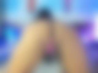 MiaMarin-hot's Live Sex Cam Show
