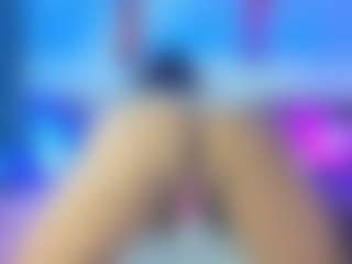 MiaMarin-hot's Live Sex Cam Show
