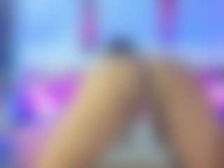 MiaMarin-hot's Live Sex Cam Show