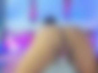 Live cam show with MiaMarin-hot - Gape on SinfulBabes