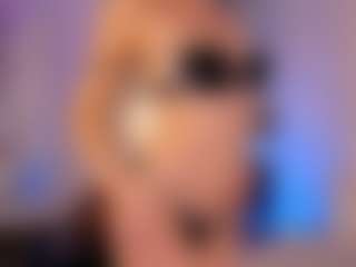 Live cam show with LorenDaze - Public on TeamSkeetLive