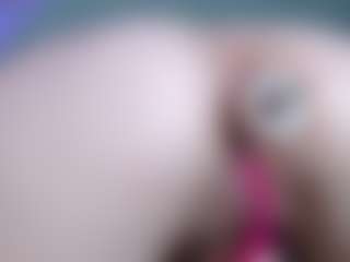 Live cam show with Red-moon1 - Camel Toe on crypto-cams